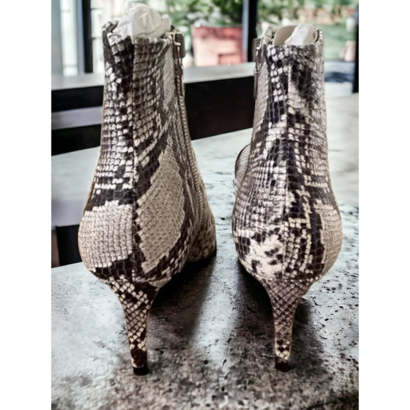 (60% OFF) NIB RAG & BONE Beha Stiletto Heel Leather Ankle Boot 8 MSRP $615 - Picture 3 of 12